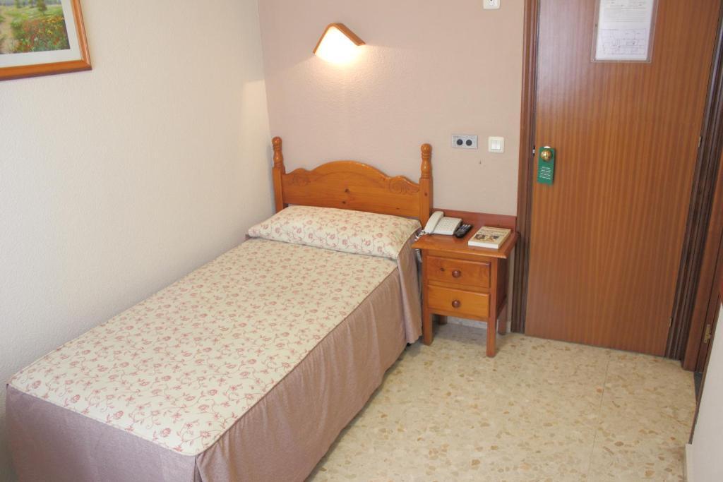 Hotel Abadi Córdoba Cameră foto